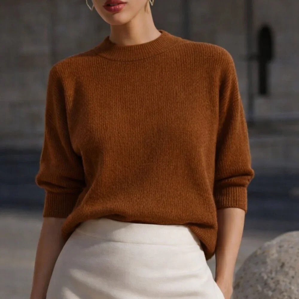 NWOT Chunky Knit Relaxed Fit Pullover Crewneck Sweater With Side Slits - Picture 1 of 8